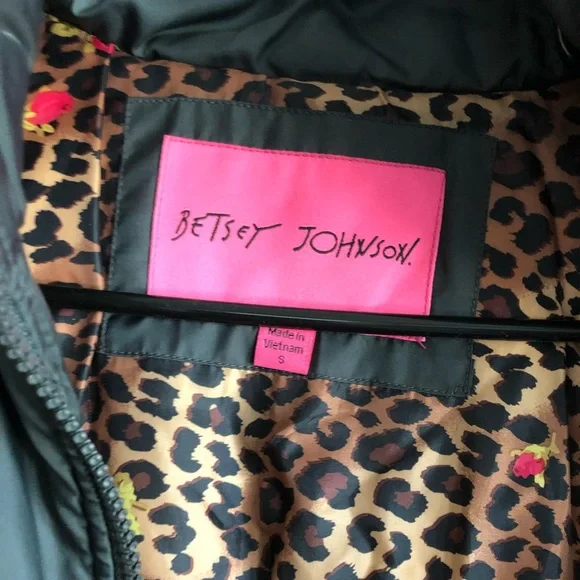 Betsey Johnson Winter Coat Sz SM - Picture 5 of 5